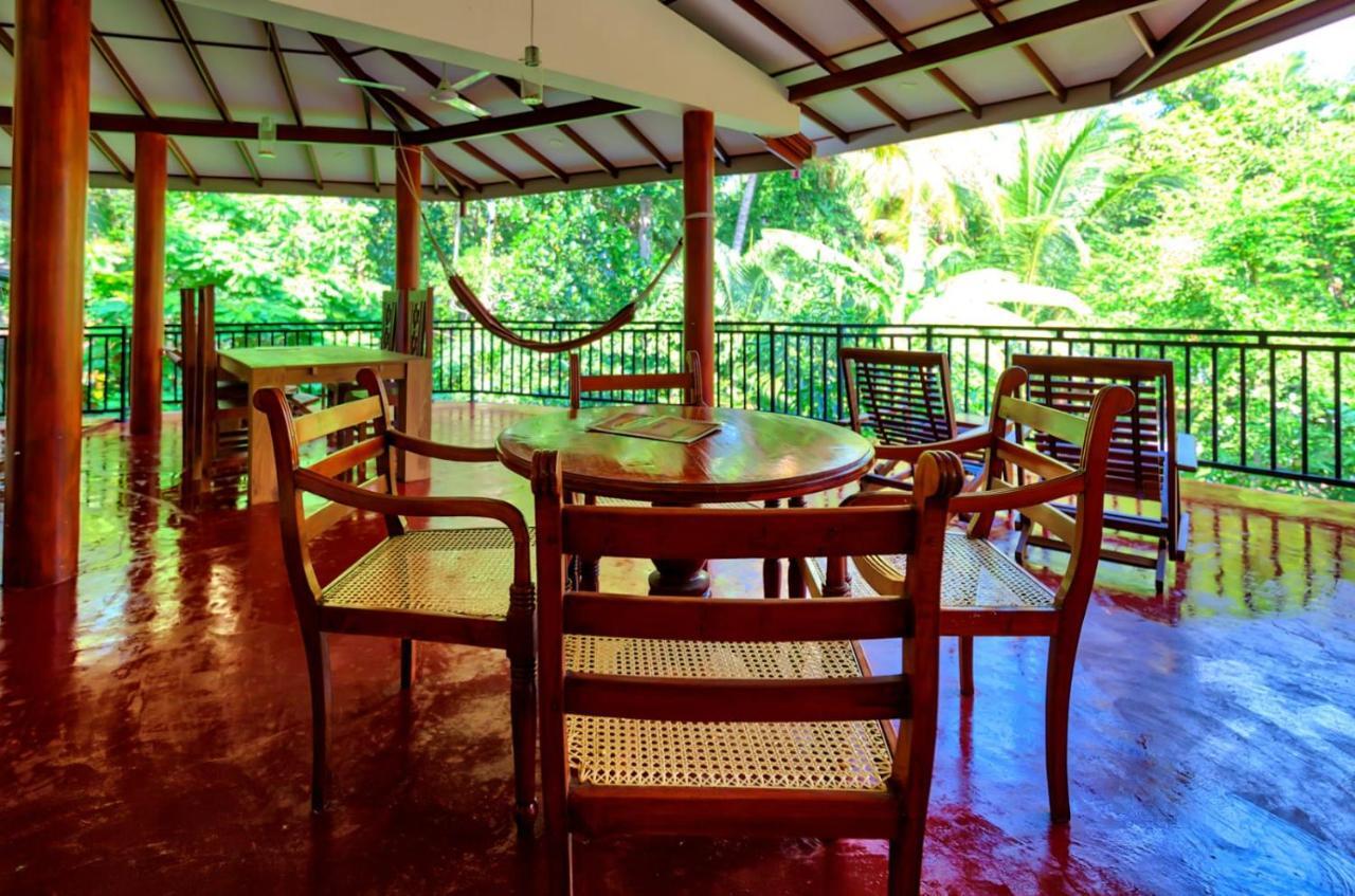 Julia Safari Inn Tissamaharama Luaran gambar